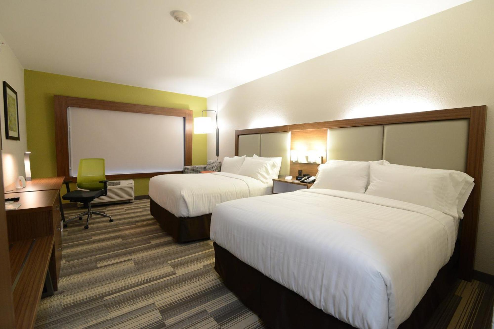 Holiday Inn Express & Suites Chicago North Shore - Niles By Ihg מראה חיצוני תמונה
